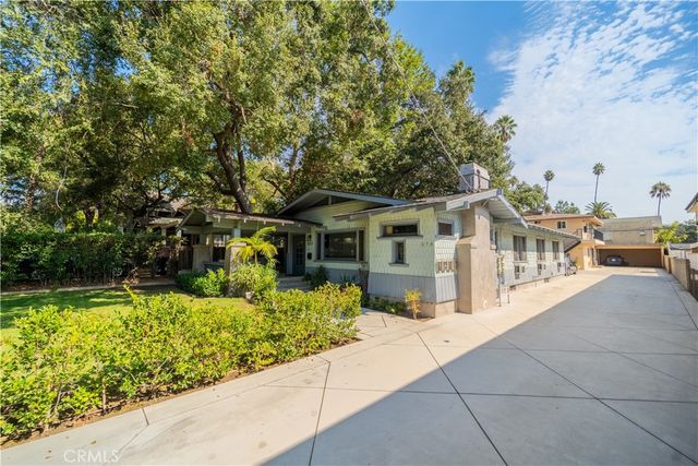 $2,400,000 | 580 North Holliston Avenue | Northeast Pasadena