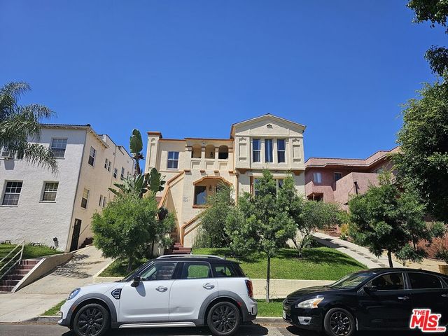 $1,435,000 | 1325 South Mansfield Avenue | Beverly Center-Miracle Mile