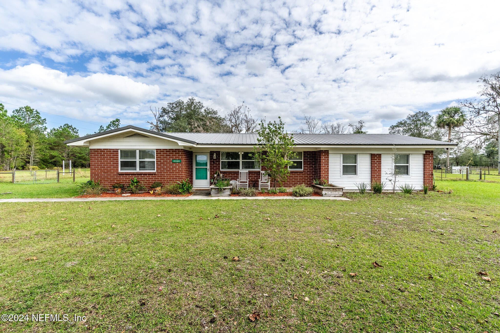 452482 Old Dixie Highway, Callahan