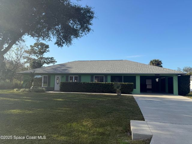 $400,000 | 466 Rome Avenue Northeast | Palm Bay