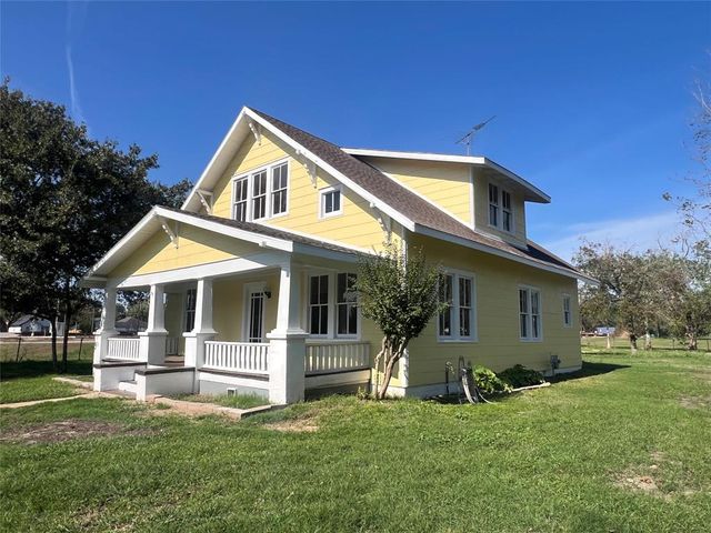 $289,900 | 134 Hill Street | Sealy