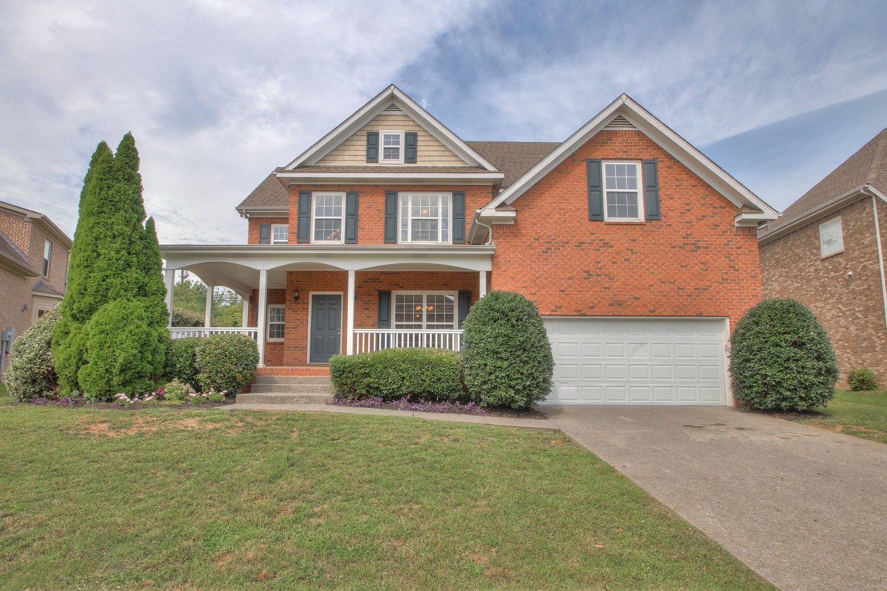 A lovely John Maher built home and move in ready.  This wrap around porch makes it easy to enjoy your morning coffee or afternoon beverage.