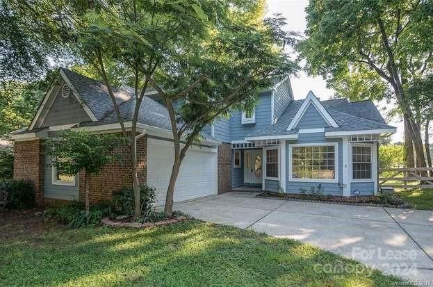 $2,650 | 10418 Fairway Ridge Road | Raintree