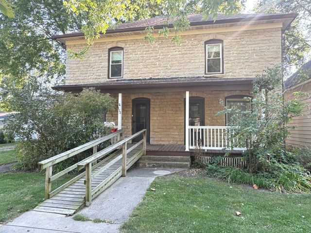 $157,900 | 112 South Walnut Street | Momence