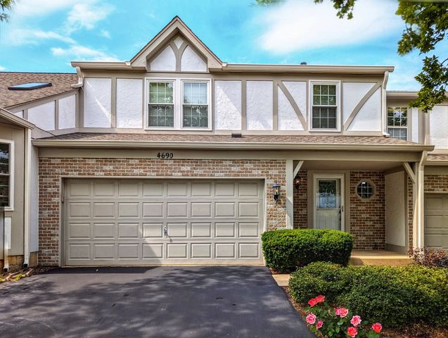 $303,400 | 4690 North Sapphire Drive | Hoffman Estates