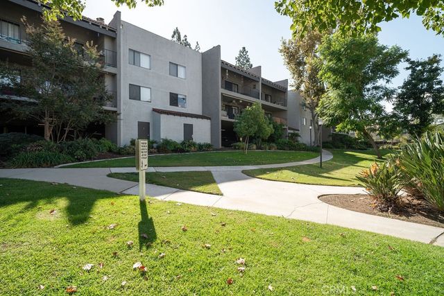 $434,000 | 238 East Fern Avenue, Unit 209 | South Redlands