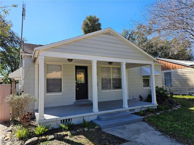 $2,297 | 2015 Oakwood Avenue | Palmetto Beach