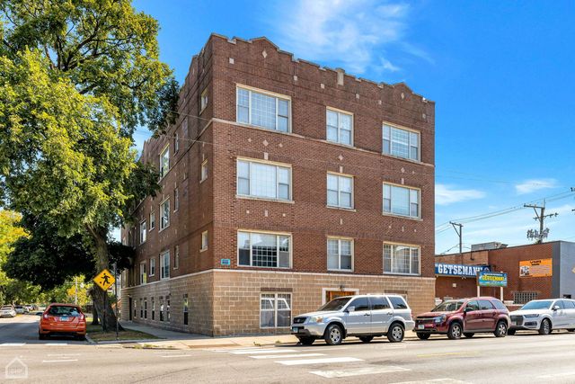 $199,900 | 3221 North California Avenue, Unit 3 | Avondale