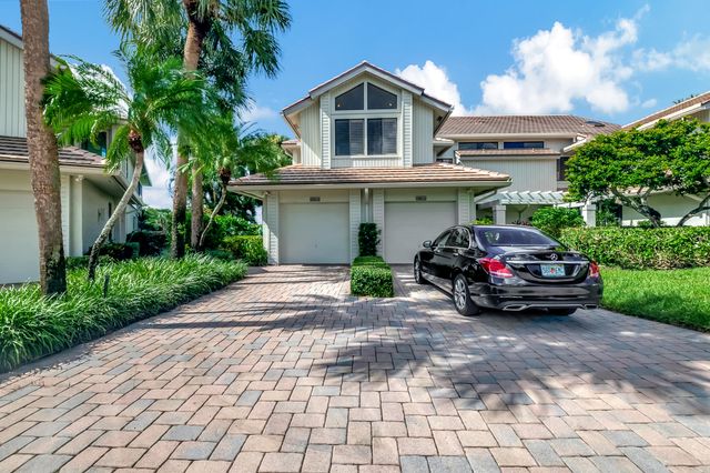 $880,000 | 19885 Planters Boulevard, Unit B | Boca West