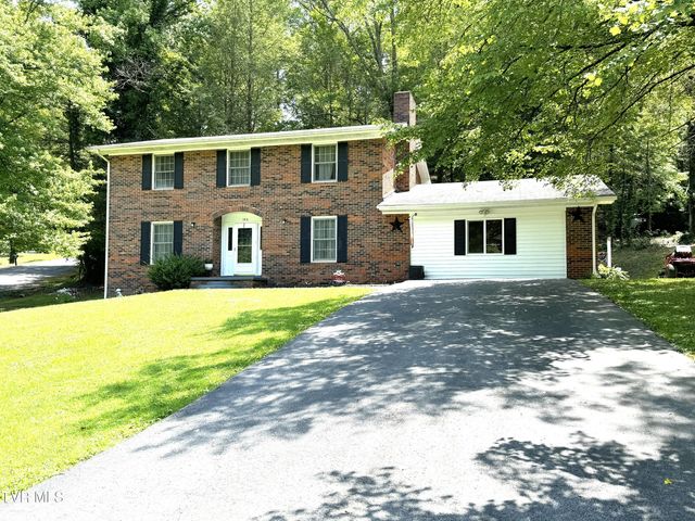 $325,000 | 1516 Valley View Drive | Big Stone Gap