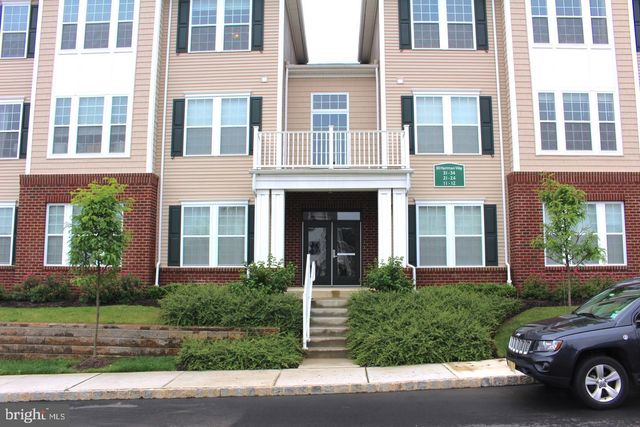 $2,950 | 30 Hartman Way, Unit 31 | Chesterfield