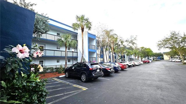 $149,500 | 3080 Holiday Springs Boulevard, Unit 308 | Holiday Springs