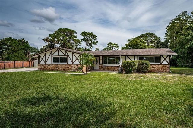 $450,000 | 6420 Parkside Drive | Lakewood Ranches