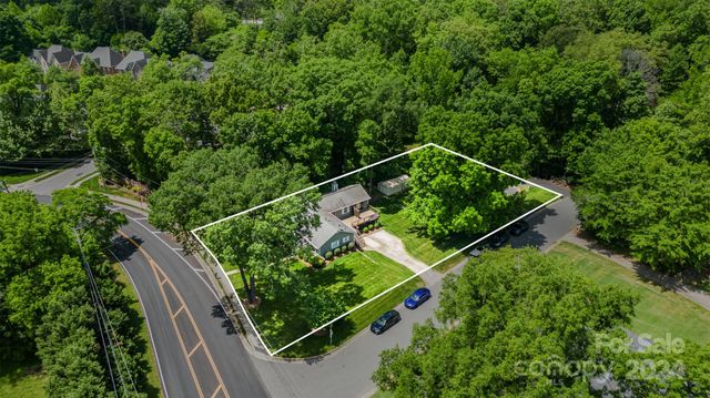 $1,300,000 | 6200 Old Providence Road | Olde Providence North