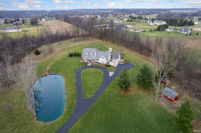 $610,000 | 9321 Ottumwa Road | Cedar Creek Township - Allen County