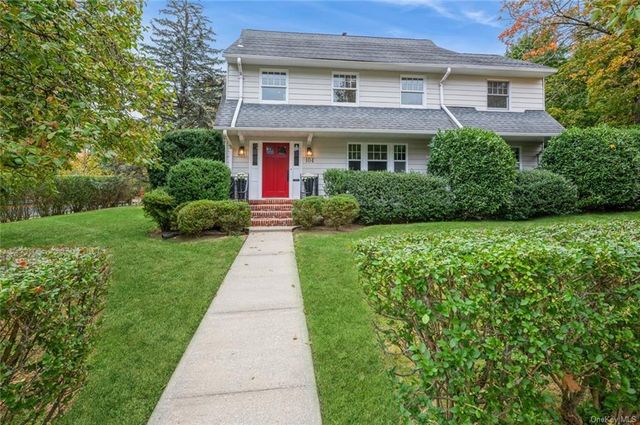 $2,100,000 | 104 Corona Avenue | Pelham Village