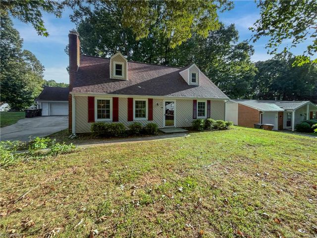 $275,000 | 3311 Ryderwood Drive | Holden Farms