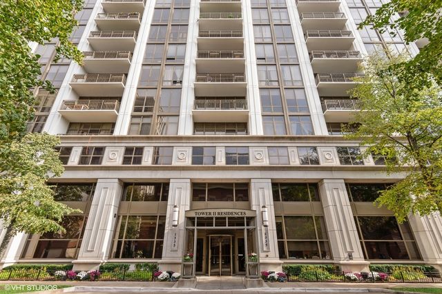 $989,500 | 1335 South Prairie Avenue, Unit 1205 | Prairie District