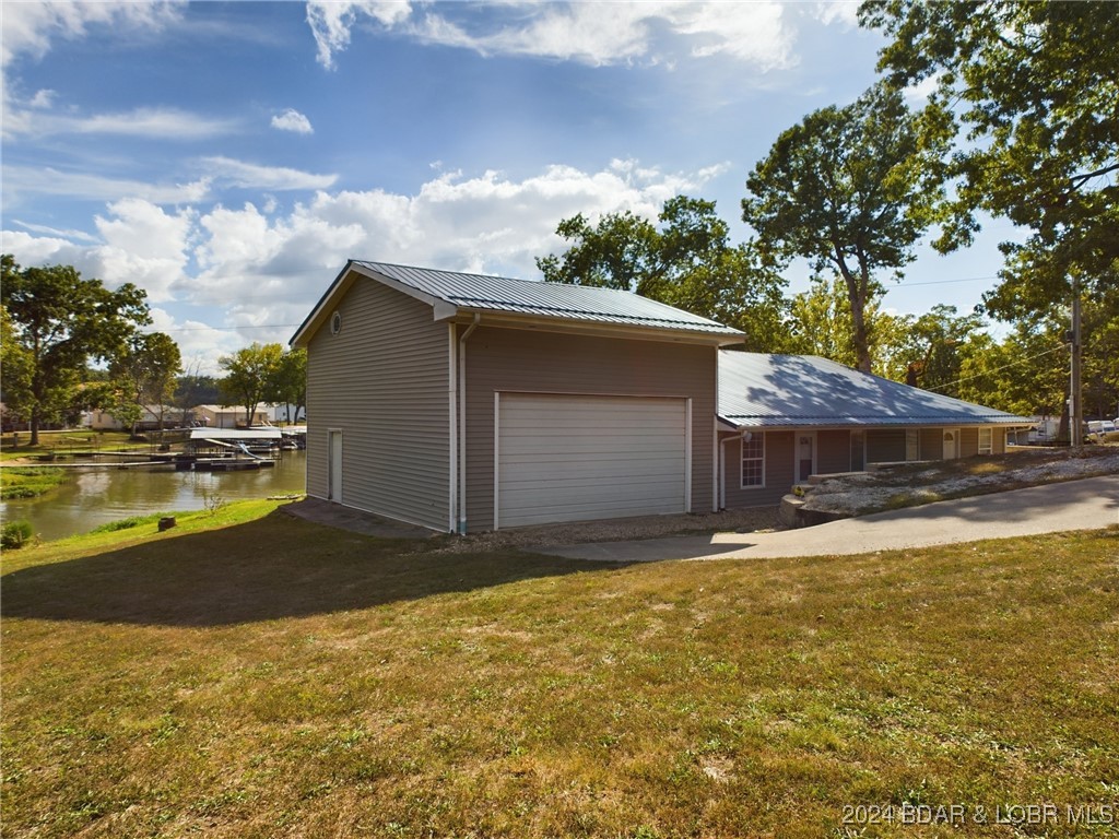 Newer roof, newer HVAC, all major systems are new