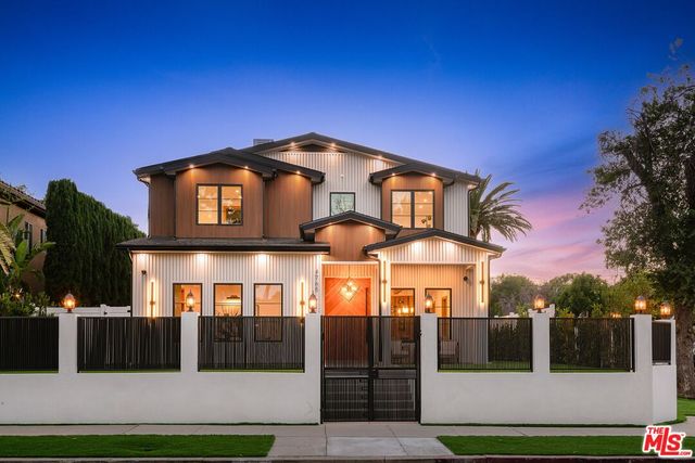 $3,545,000 | 4765 Lemona Avenue | Sherman Oaks