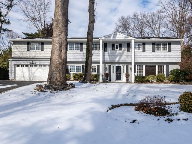 $2,549,000 | 76 Hemlock Road | Flower Hill Village