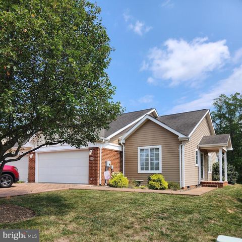 $399,500 | 200 Stony Pointe Way | Strasburg