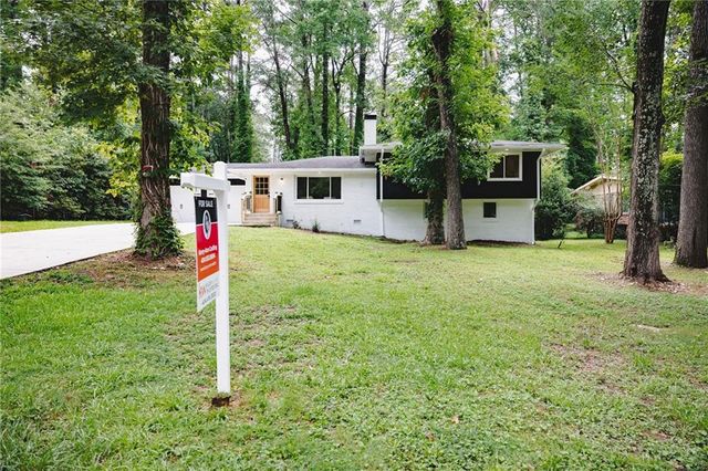 $2,900 | 466 Thackeray Place Southwest | Peyton Forest