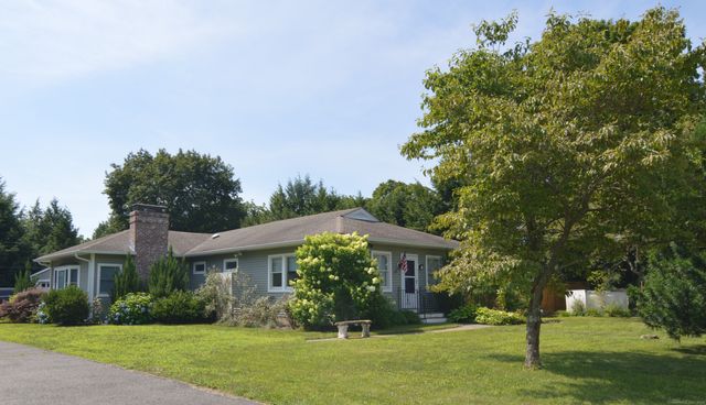 $459,900 | 3 Linden Road | Woodbury Center