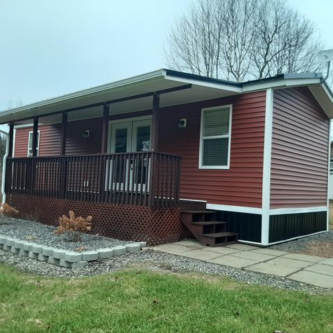 $800 | 17 Bryant Street | West Stewartstown