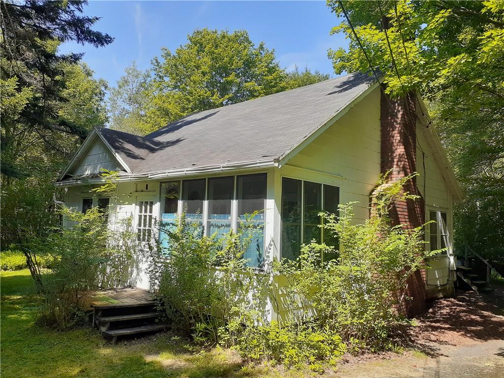 a house view with a garden space