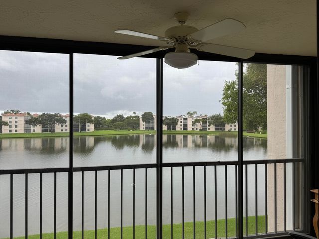 $3,300 | 6149 Pointe Regal Circle, Unit 301 | Huntington Pointe