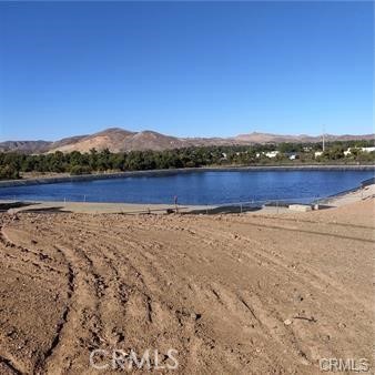 a view of an lake and mountain view