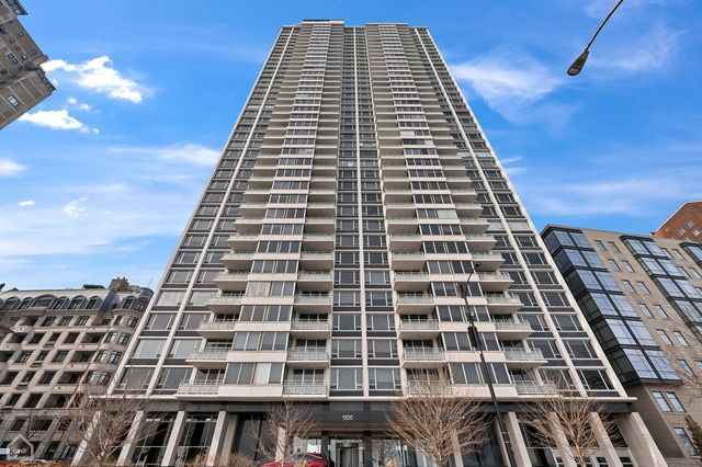 $1,198,000 | 1300 North Lake Shore Drive, Unit 15D | Gold Coast