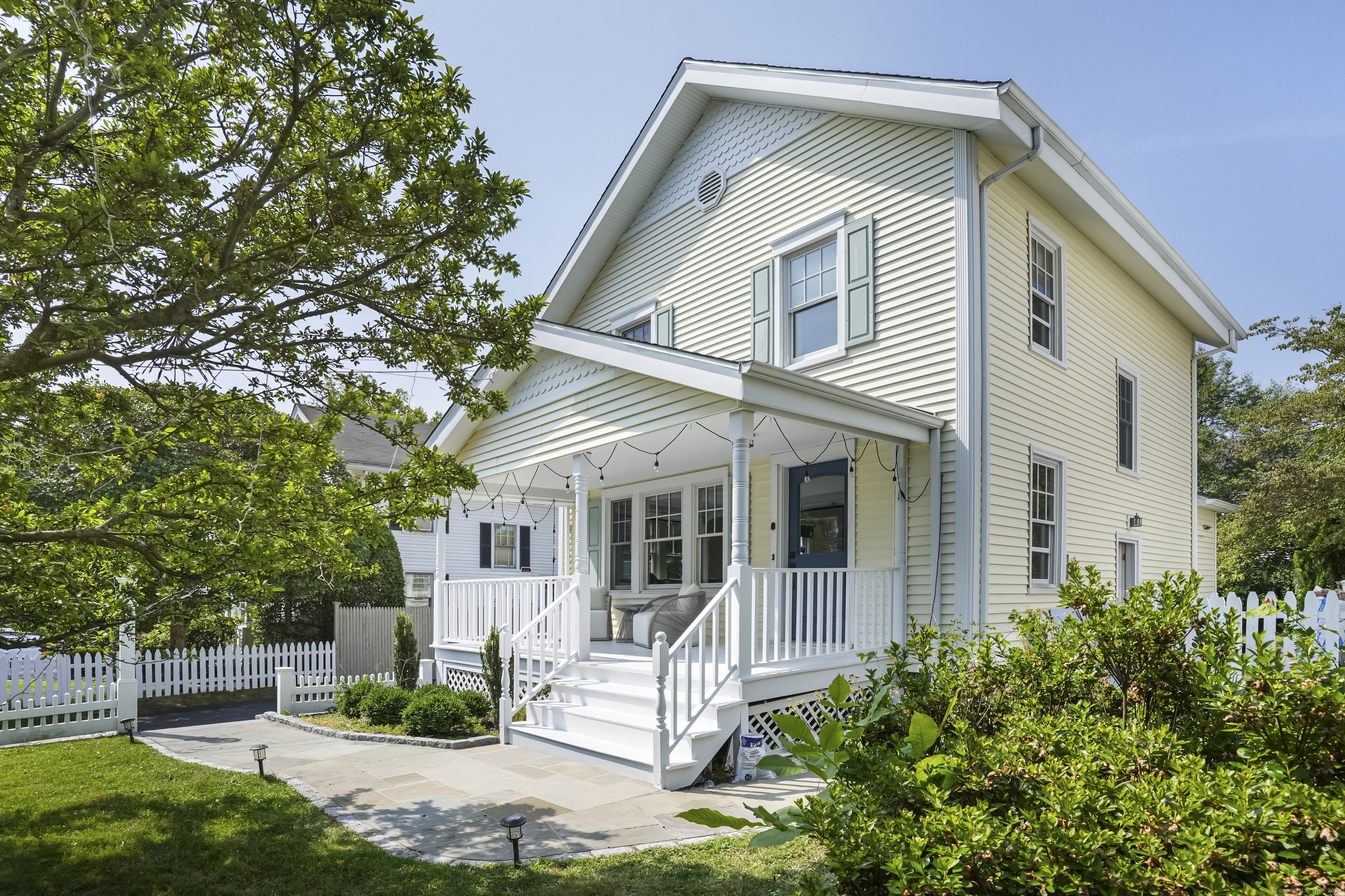 front view of house with a yard