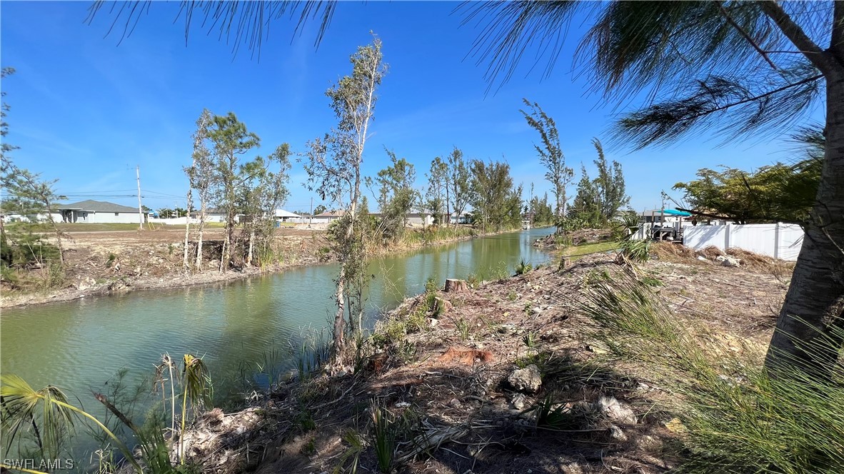 a view of a lake with houses