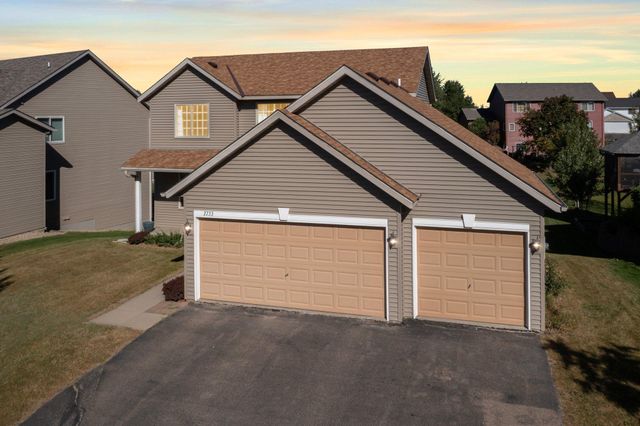 $489,000 | 2733 Lahoma Court | Shakopee