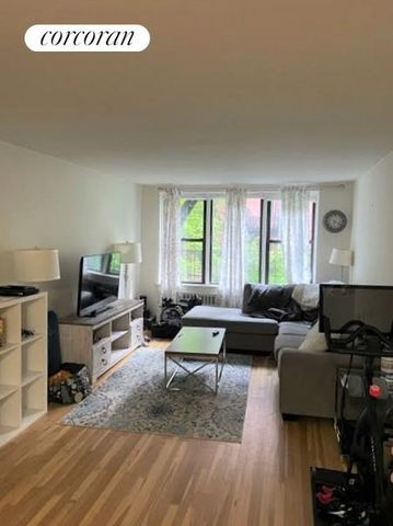 $2,995 | 416 East 85th Street, Unit 3G | Upper East Side