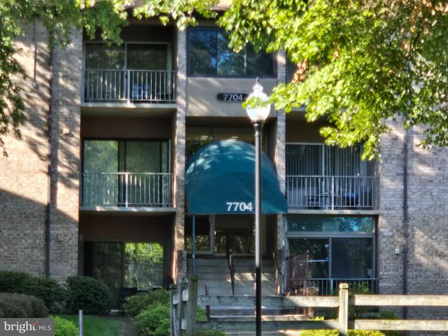 $2,150 | 7704 Hanover Parkway, Unit 34 | Greenbelt