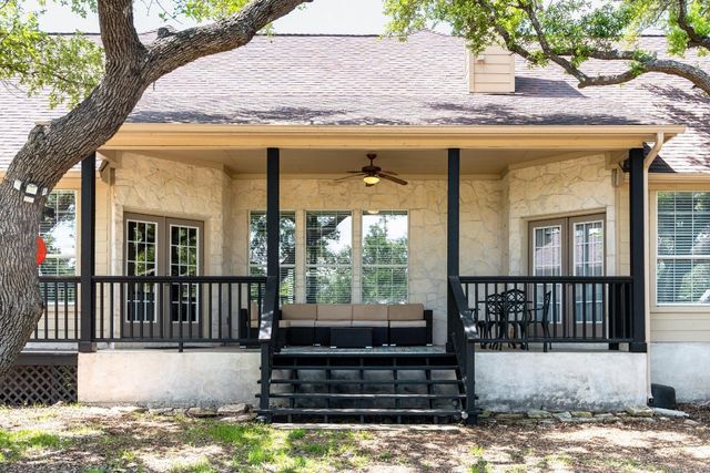 $899,999 | 123 Horseshoe Drive | Saddletree Ranch