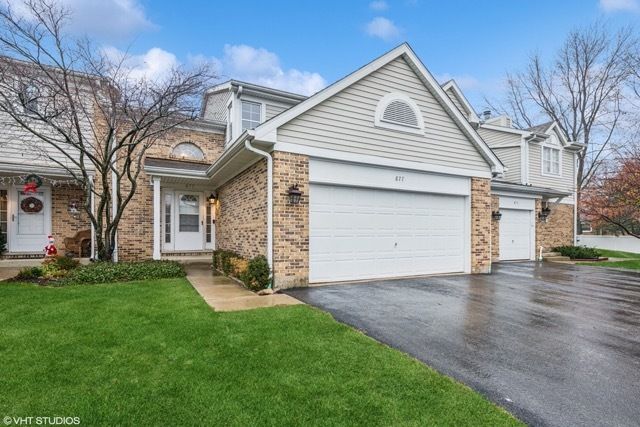 $375,000 | 877 Cove Drive | Palatine