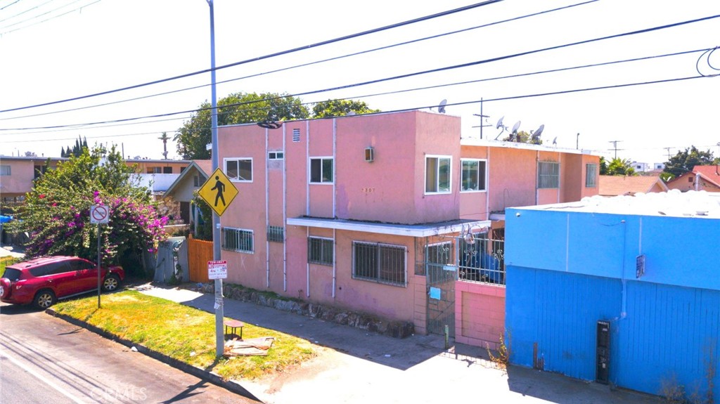 a view of a house with a swimming pool