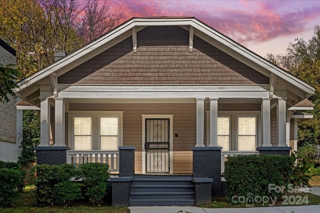 $569,000 | 1616 South Tryon Street | Wilmore