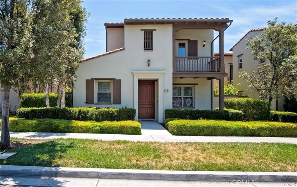 front view of house with a yard