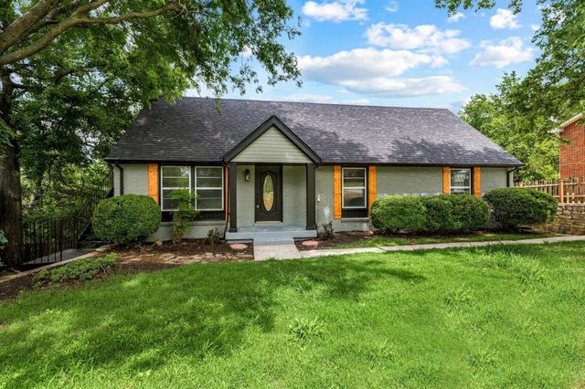 $544,900 | 3208 Jonesboro Drive | Hickory Bend