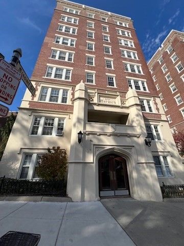 $546,900 | 1454 Beacon Street, Unit 843 | Coolidge Corner