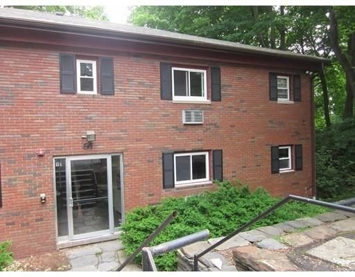 $1,300 | 91 Crescent Street, Unit 4 | Northampton Center