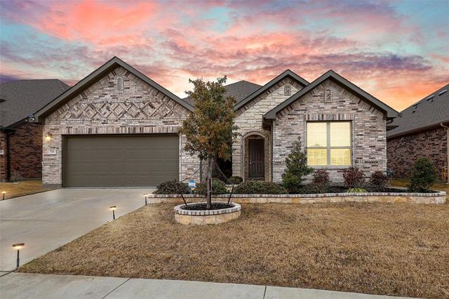 $500,000 | 721 Mcadoo Drive | Southeast Arlington