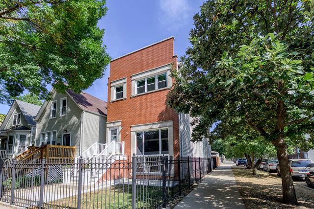 $899,000 | 2501 North Monticello Avenue | Logan Square