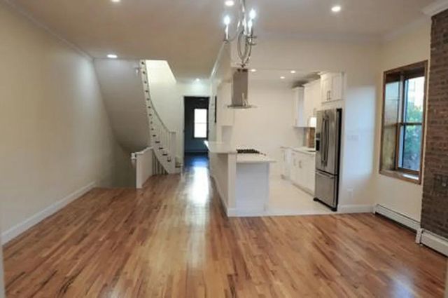 $8,995 | 201 West 138th Street, Unit 3 | Central Harlem