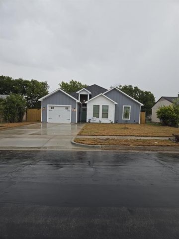 $324,900 | 6516 Sebring Drive | South Oak Cliff